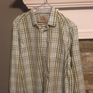Tommy Bahama Button-down